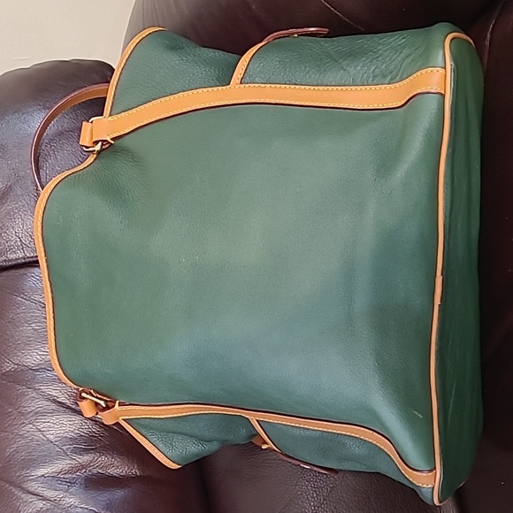 EUC Dooney & Bourke Green Tote Bag - Picture 6 of 16